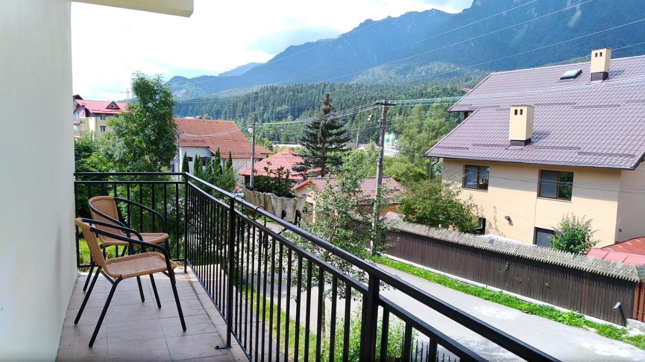 Casa Zura Hotel Busteni Exterior photo